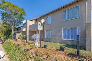 Menlyn Chique Apartment