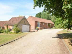 Fiddledrill Barn