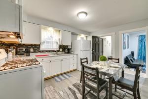 Walk to Local Eats! Updated Schenectady Apartment