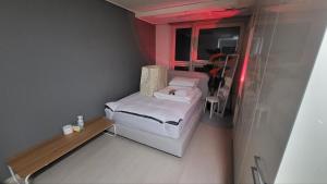 gangnam sinnonhyeon #3418