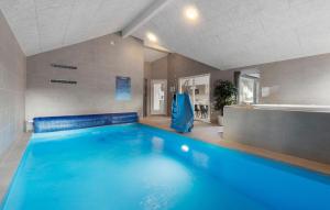 Cozy Home In Glesborg With Sauna