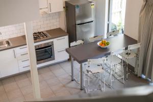 Bayshore Bungalow 14 - Oceanstays