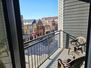Updated 3 Bedroom Chicago Downtown Pilsen