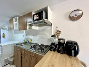 Moderno apartamento privado con parqueadero