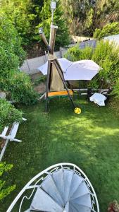 Encantadora Casa con Balcón a Pasos del Mar