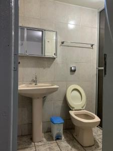 Kitnet para casal em praia de leste