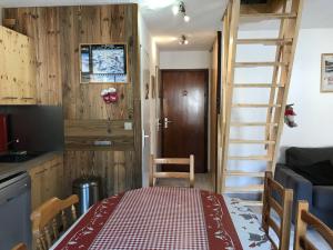 Duplex T2bis cosy avec balcon et WIFI, animaux admis, pour 6 pers. - FR-1-836-39