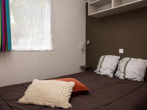 Mobil-home 24m² avec terrasse à Saint-Jean-de-Monts - API-1-52-918