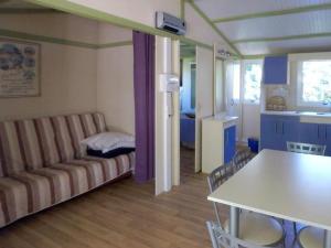 Chalet 35m² avec Terrasse à Soubès - API-1-52-979