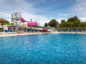 Mobil home avec terrasse pour 5 pers, St-Jean-de-Monts - API-1-52-983