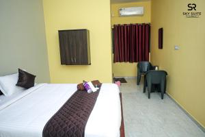 sky suite residency