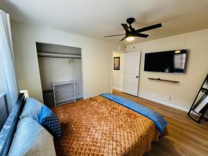 Free Chick-Fil-A & Starbucks! 502 Hideaway!