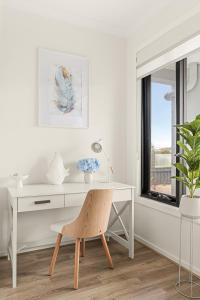 DROMANA Beach Escapes