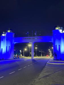 Meu Aconchego Casa Duplex com Piscina e Salão de jogos, 400mt da Praia