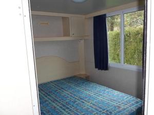 Mobil-home de 24m² avec Terrasse pour 5 personnes - API-1-52-1023