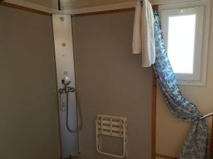 Chalet 5 pers - PMR - Terrasse spacieuse - API-1-52-1017