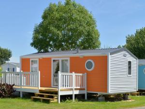 Mobile-home avec terrasse, 5 personnes, Saint-Jean-de-Monts - API-1-52-1065