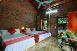 TAM FAMILY HOMESTAY and RESTAURANT