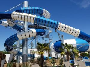 Spacieux Mobil-home 40m² avec terrasse - API-1-52-1094