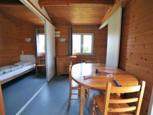Chalet confortable avec terrasse - API-1-52-1104