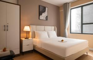 Soho Residences District 1- Premium 2 & 3 Bedrooms Apartments By La Vela Homes - Genuine Photos - Close to many Tourist Attractions - 5 Mins Walk to Bui - Washer & Dryer