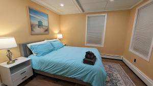 Charming 3BR near Boston, Airport and Beach with parking