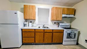 Charming 3BR near Boston, Airport and Beach with parking