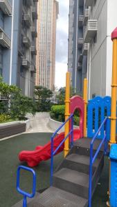 McKinley viceroy Haven with free indoor parking