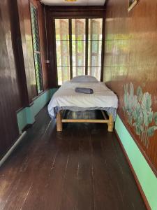 Chaloklum Cosy Cabin