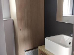 Mobil-home Prestige avec Terrasse sur Pilotis - API-1-52-1142