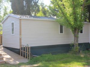 Mobil-home PMR avec Terrasse à Roquebrune-sur-Argens - API-1-52-1138