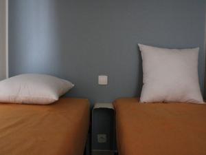 Mobil-home à Villecroze avec terrasse - API-1-52-1173