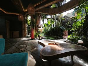 Villa Jocelyne luxurious bamboo villa