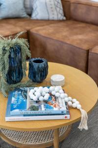 BlueBelles - Coastal Chic Overlooking Maslin Beach