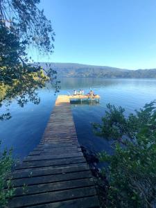 Cabaña Yoka - Orilla de Lago y Embarcadero