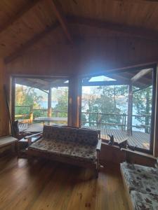 Cabaña Yoka - Orilla de Lago y Embarcadero