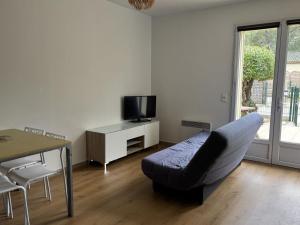 Appartement avec Terrasse, 2 Chambres, 6 Personnes - API-1-52-1193