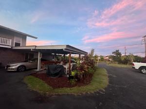 Rainbow Ohana, unit 2