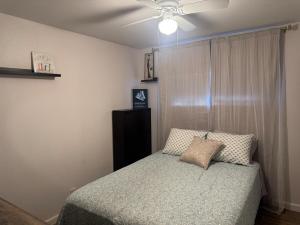 Modern San Antonio Haven Near Downtown