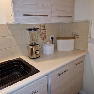 Family haven with quiet garden near historic Durham