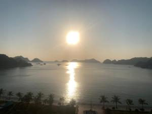 Friendly Hotel & Travel Gia cat Long