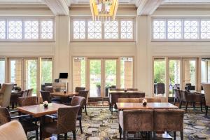 Hyatt Hotel Canberra - A Park Hyatt Hotel