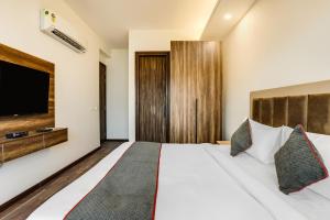 Super Townhouse MA-32