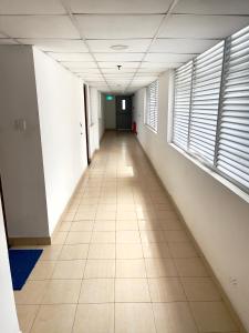 Semi Luxury Apartment CMB 02 15th Floor