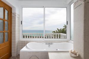 Exclusive Villa with Private Pool in Sitges