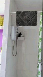 Spacious 4-bedroom house in lovely Wexford with WiFi