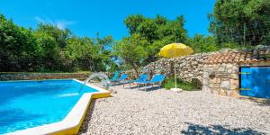 Losinj haus with pool