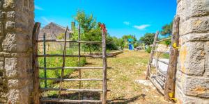 Losinj haus with pool
