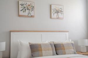 Oasis Between the Beaches