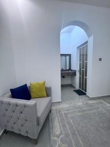 Room in Muscat, Mohsin Place